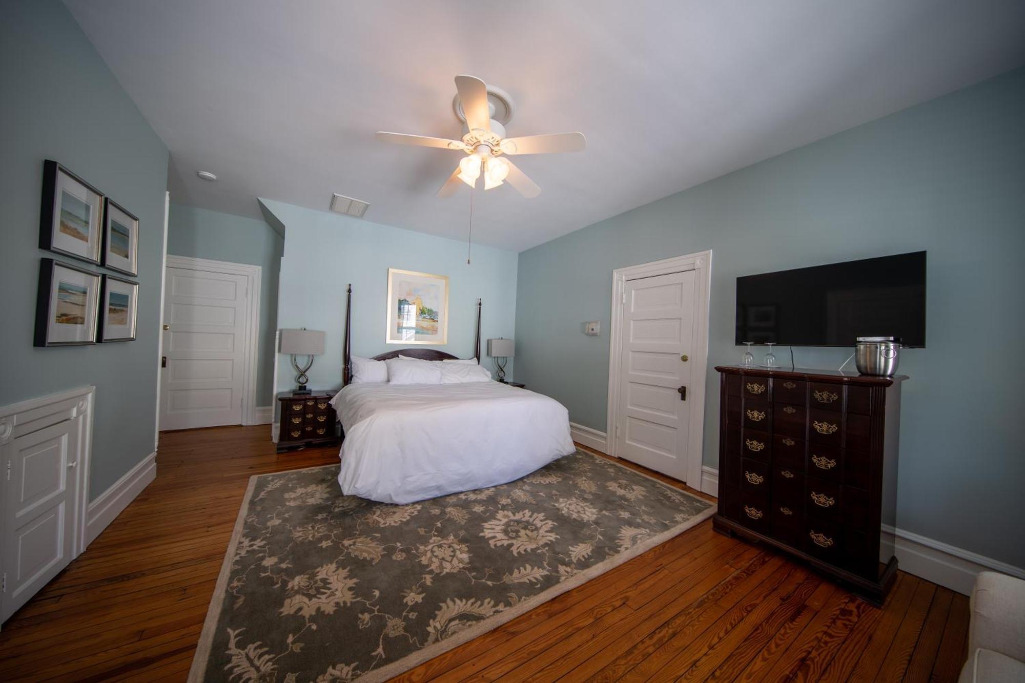 The Edenton Collection-Captain'S Quarters Inn Bilik gambar